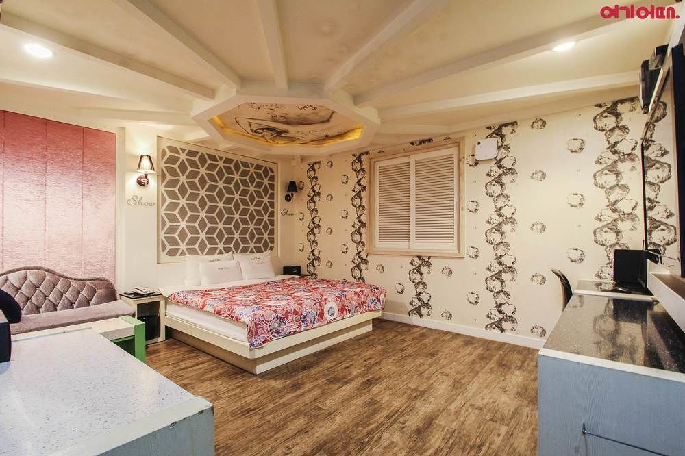 Show Hotel Busan Ngoại thất bức ảnh