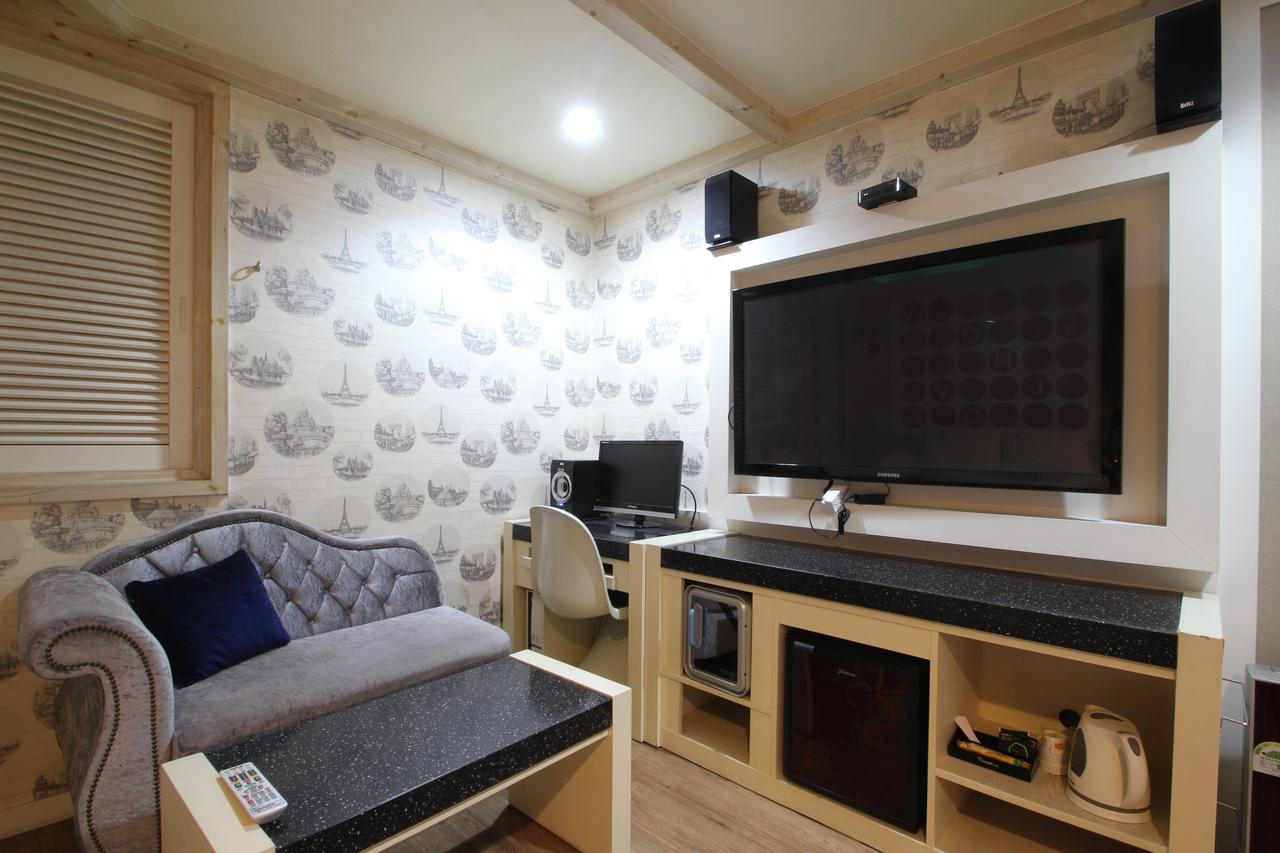 Show Hotel Busan Phòng bức ảnh