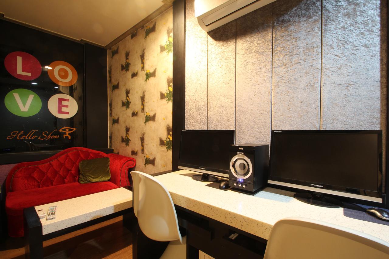 Show Hotel Busan Phòng bức ảnh