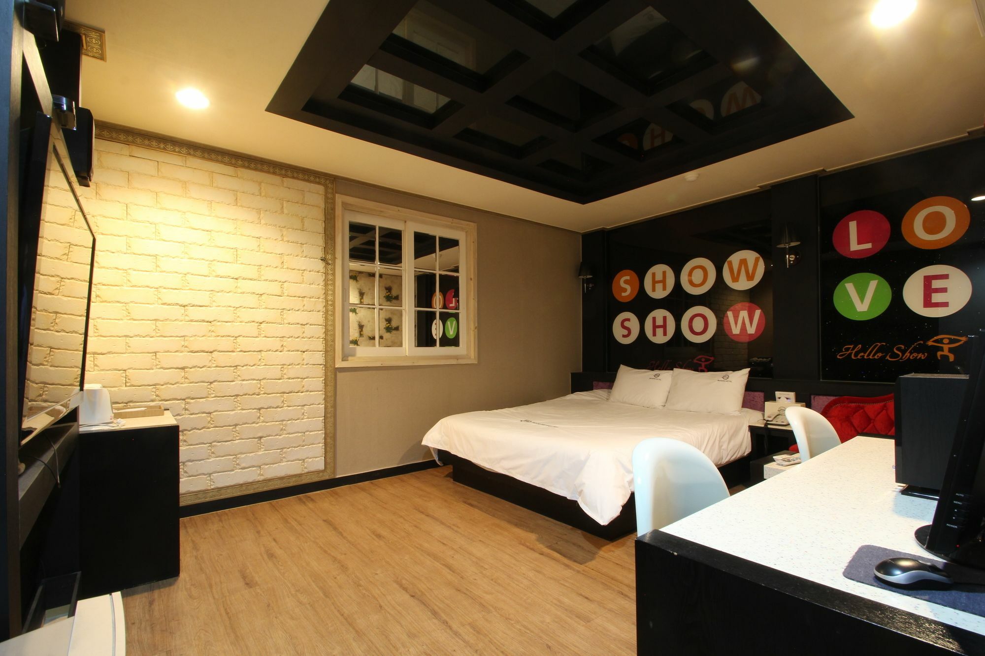 Show Hotel Busan Ngoại thất bức ảnh